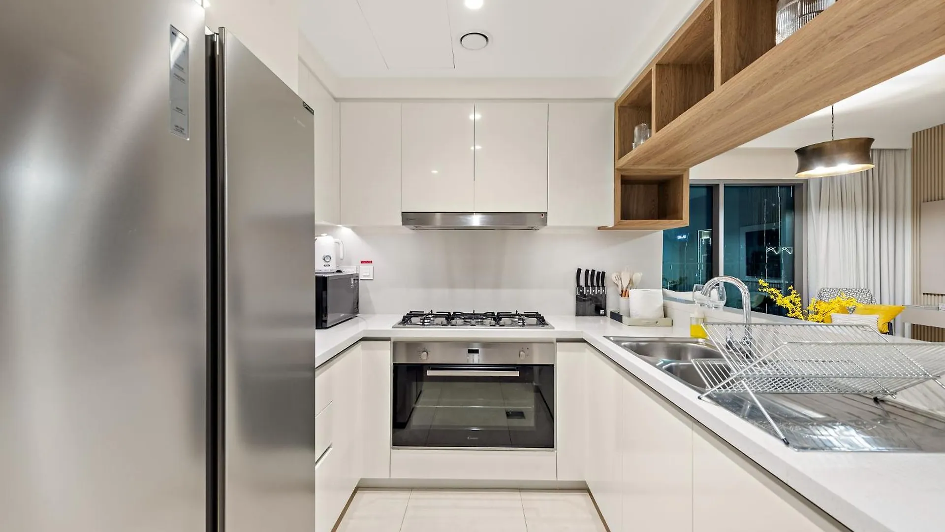 4Br With Spacious Balcony & Stunning Burj Khalifa Views Dubai 0*,