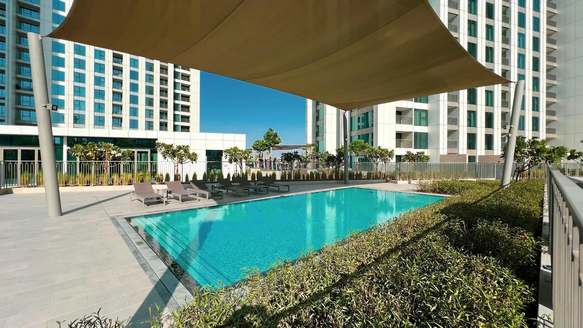 4Br With Spacious Balcony & Stunning Burj Khalifa Views Dubai Apartment