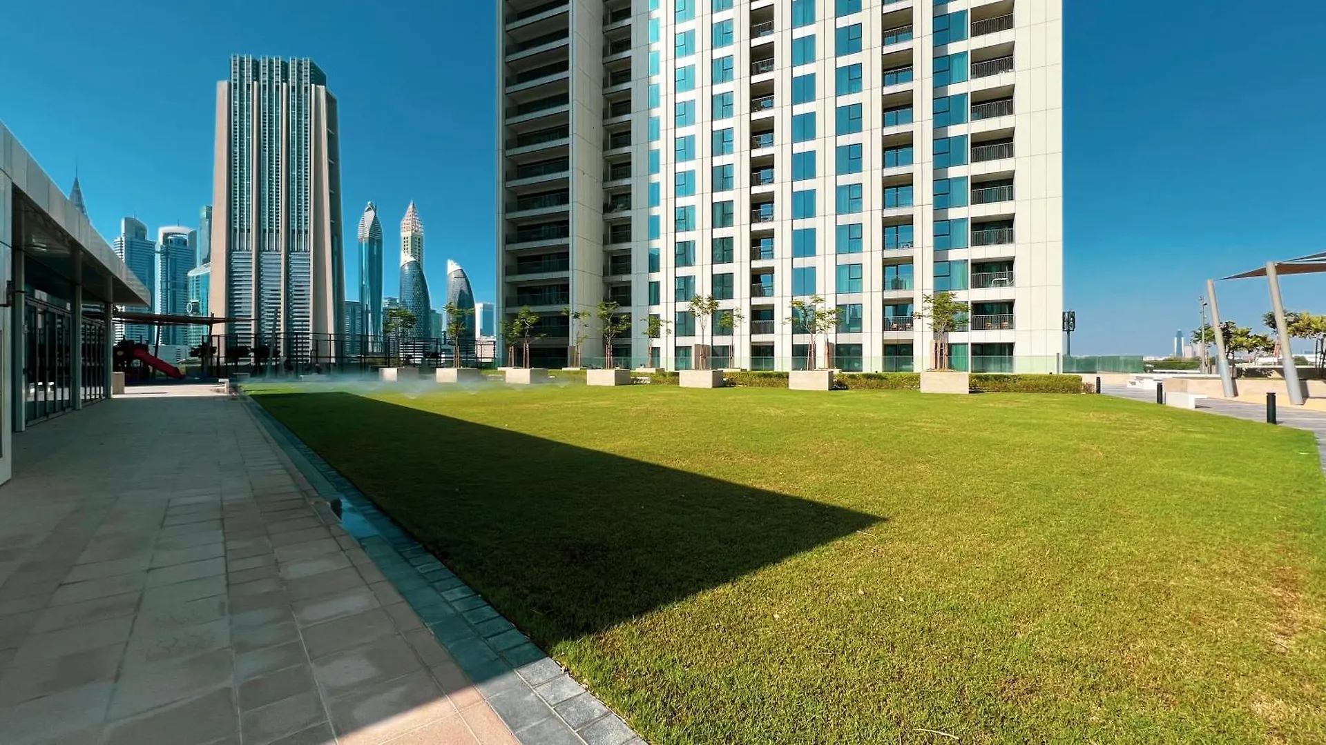 4Br With Spacious Balcony & Stunning Burj Khalifa Views Dubai